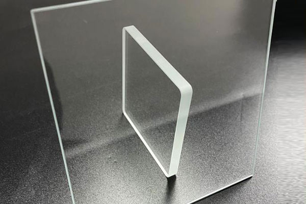 钢化玻璃雾度和透光率有什么要求？怎么测试？